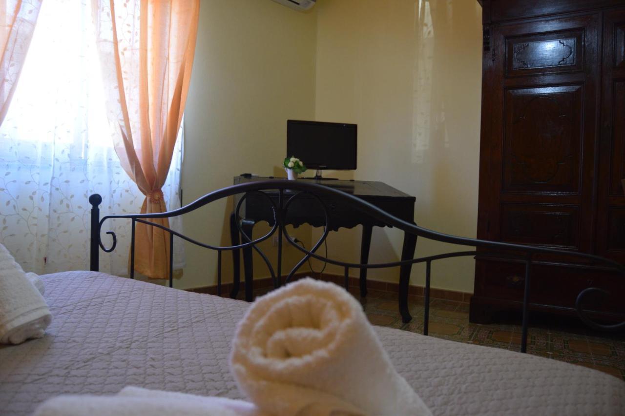Bed and Breakfast Su Fassoi Càbras Exteriér fotografie