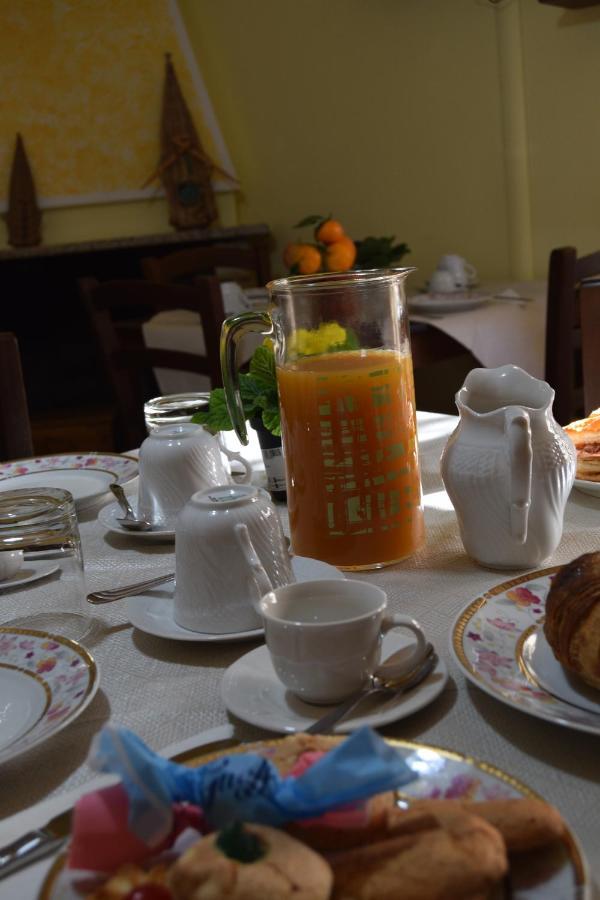 Bed and Breakfast Su Fassoi Càbras Exteriér fotografie