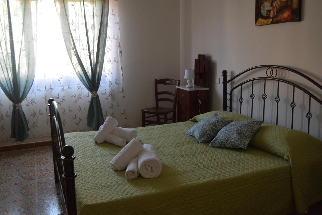 Bed and Breakfast Su Fassoi Càbras Exteriér fotografie